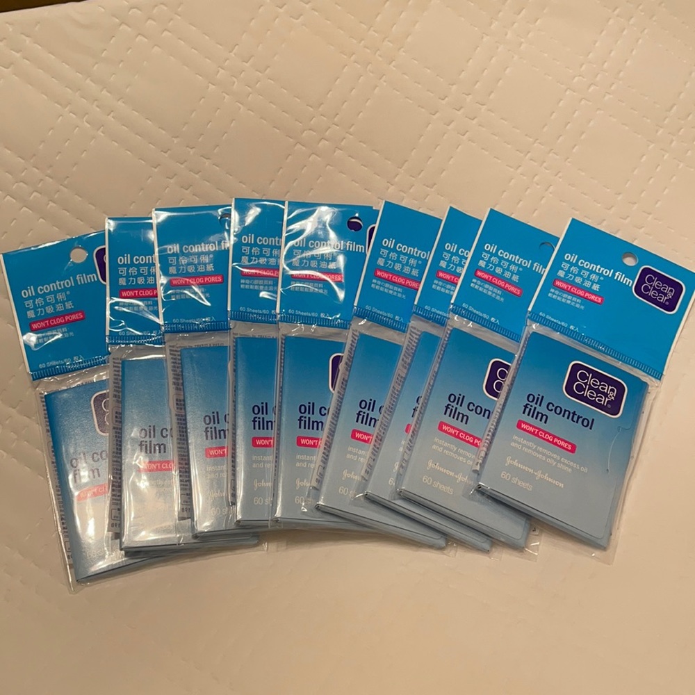 Clean & Clear oil control film x 8